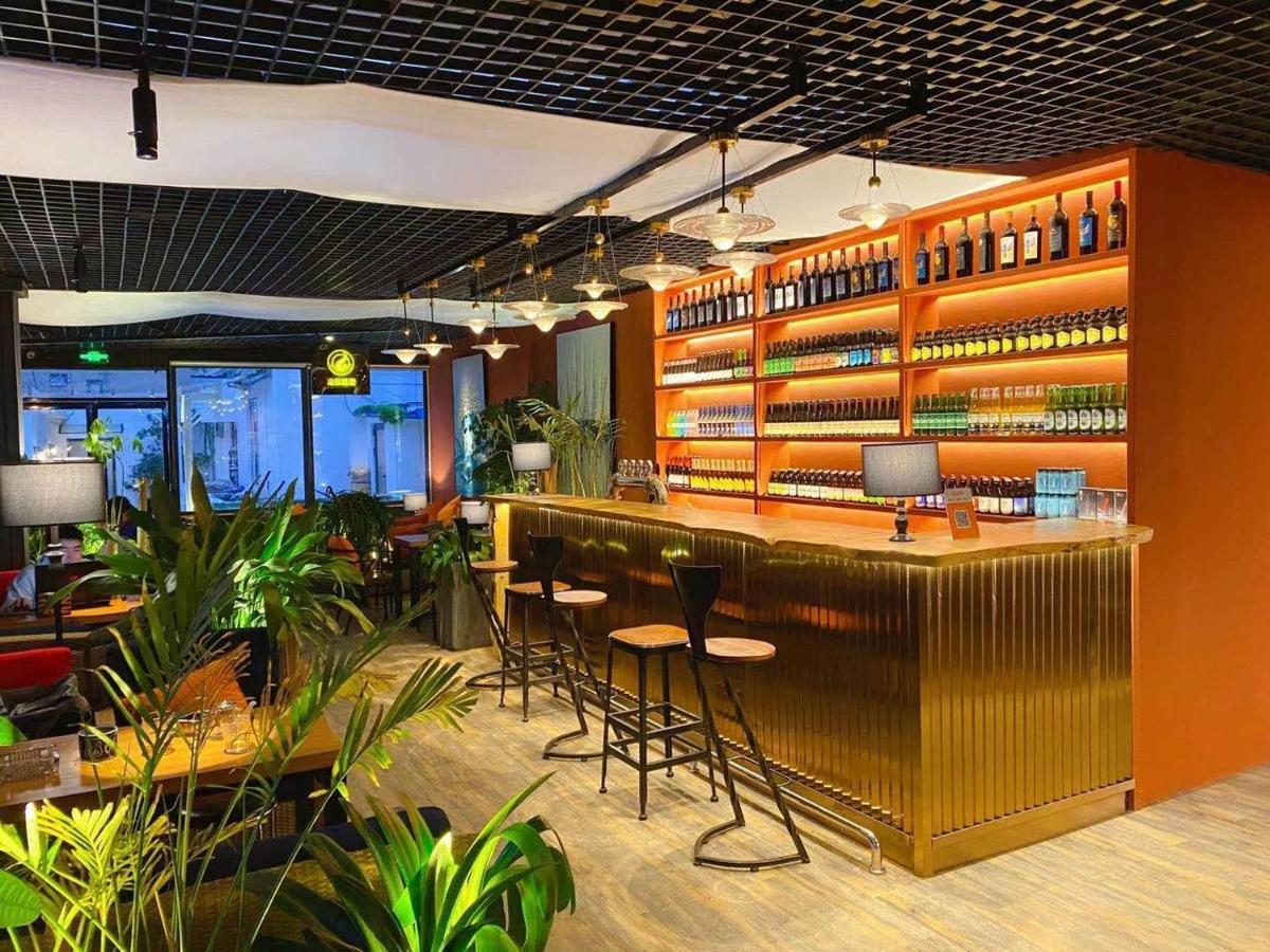 Lantian Garden Hostel Qingdao Exterior photo