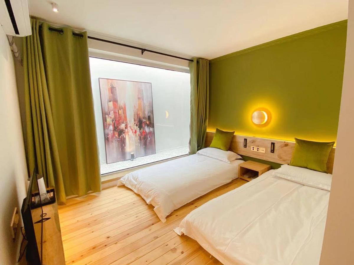 Lantian Garden Hostel Qingdao Exterior photo
