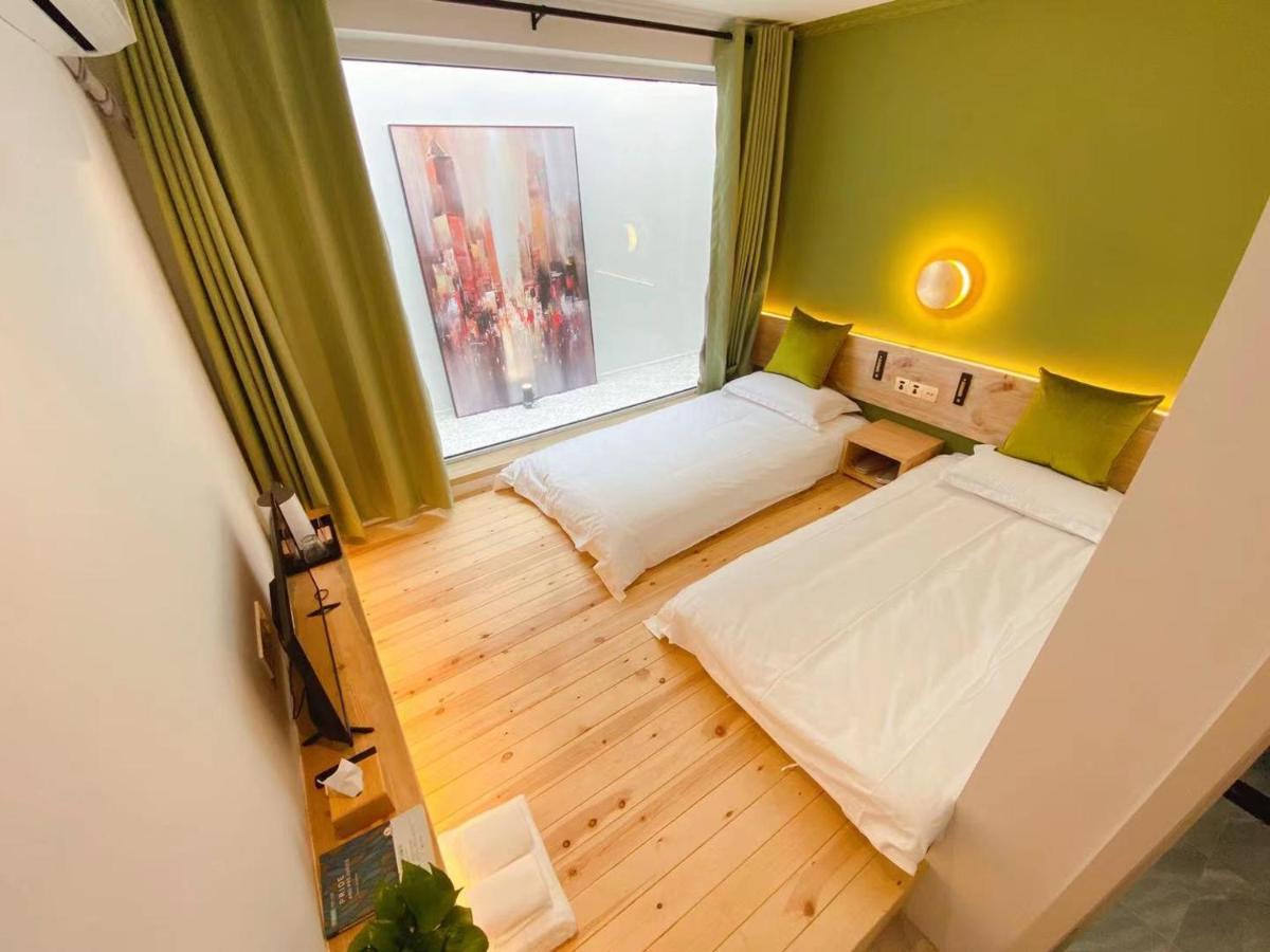 Lantian Garden Hostel Qingdao Exterior photo